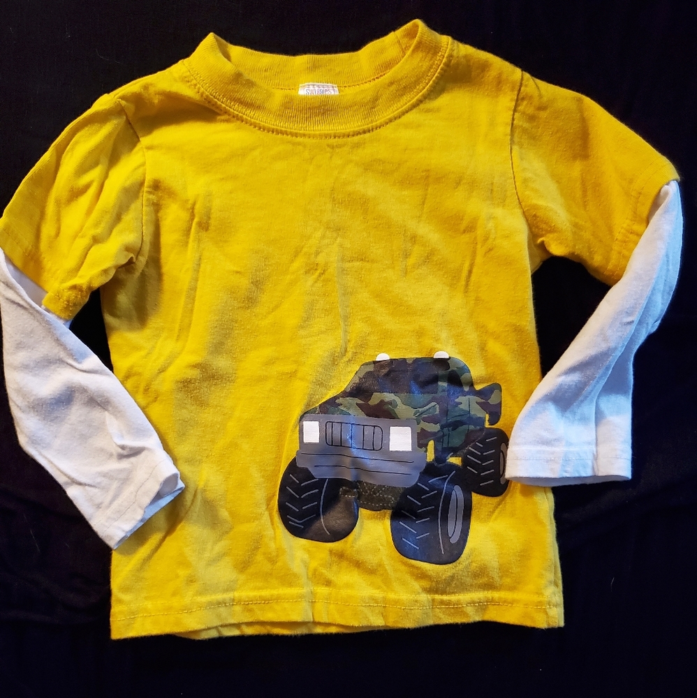 💥3 for $10💥 long sleeved tee 2T